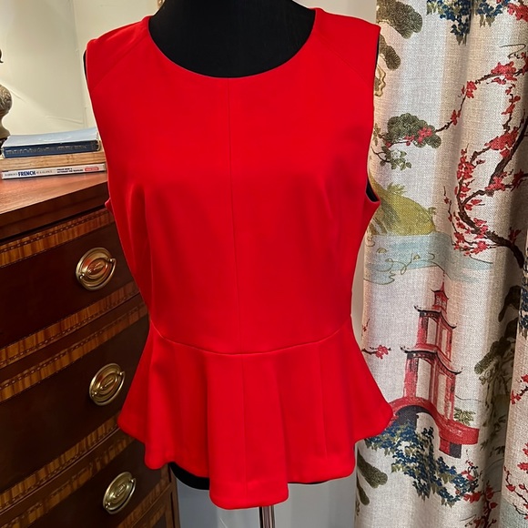 Vince Camuto Sleeveless Red Peplum Top Size L - Picture 1 of 3